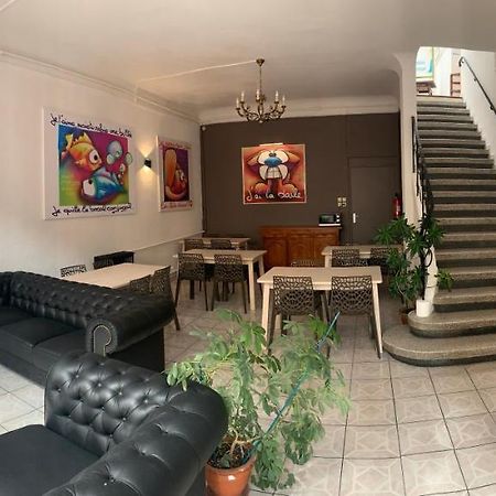 Hotel Le Centre Ле-Булу Экстерьер фото