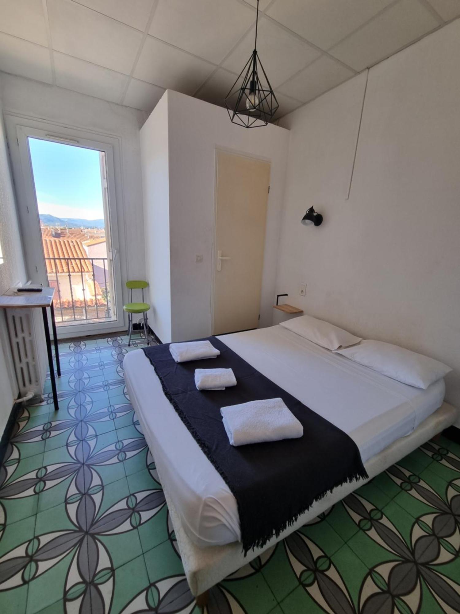 Hotel Le Centre Ле-Булу Экстерьер фото