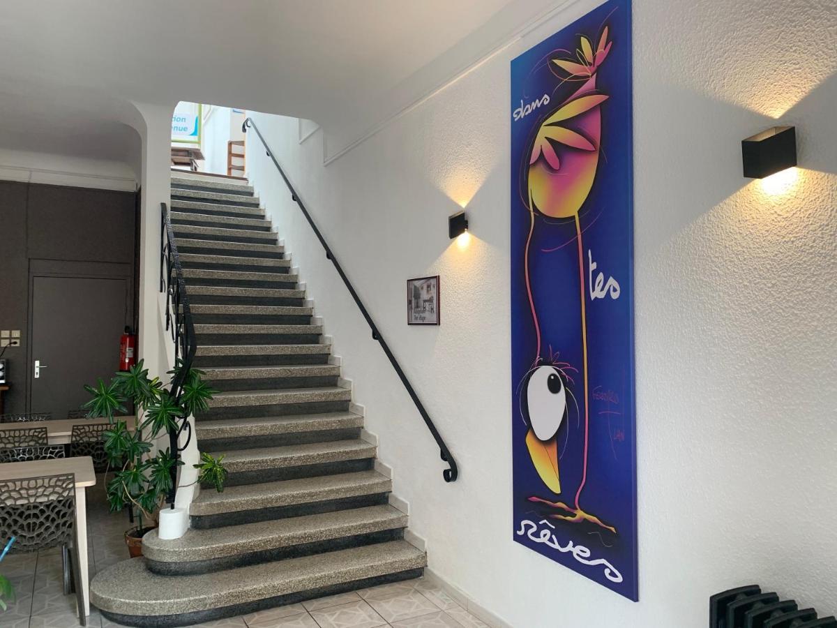 Hotel Le Centre Ле-Булу Экстерьер фото